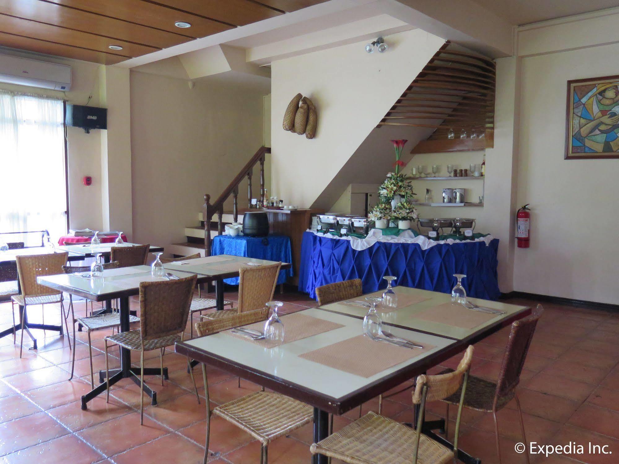 ליפה Hotel La Corona De Lipa מראה חיצוני תמונה