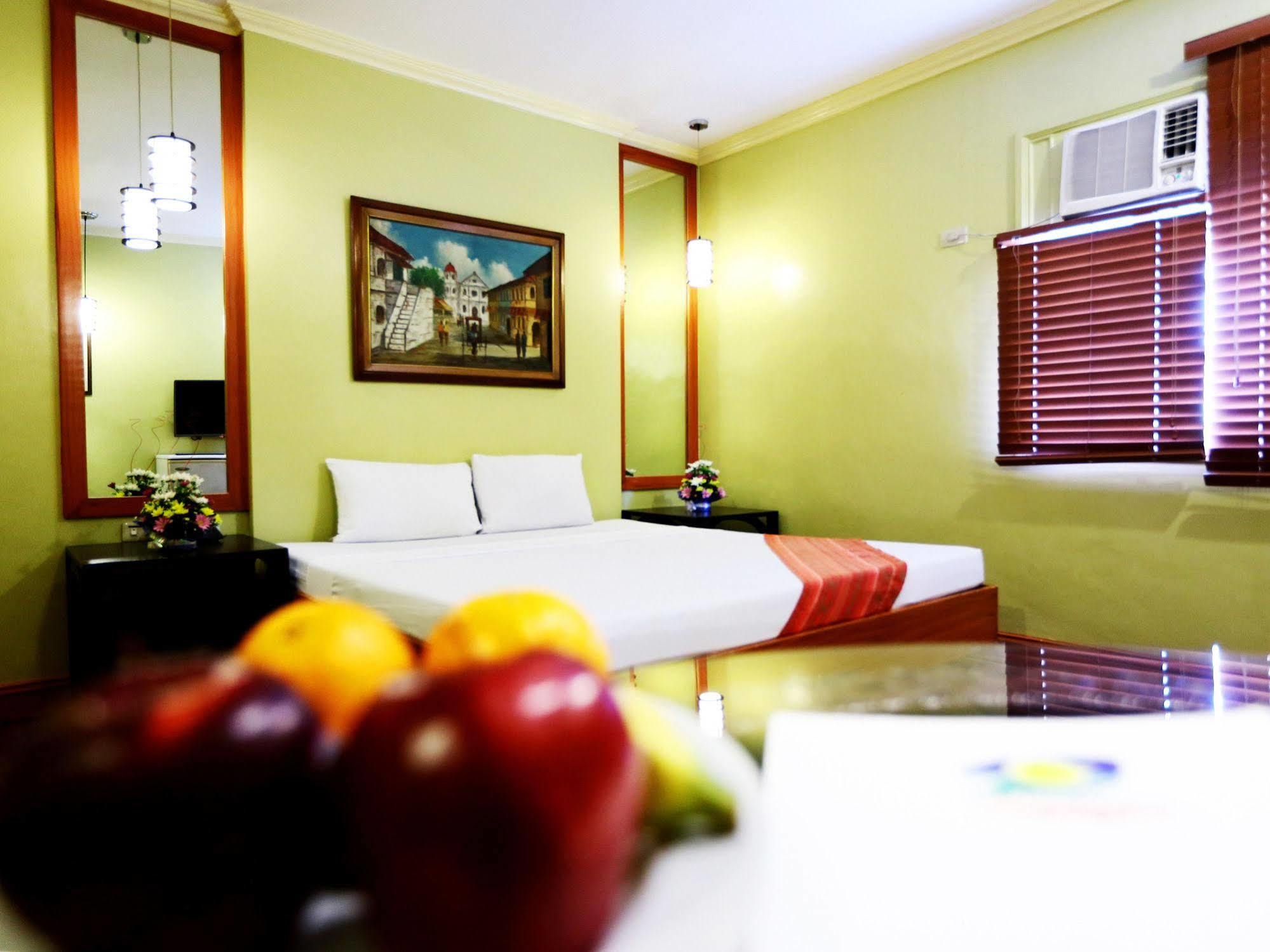 ליפה Hotel La Corona De Lipa מראה חיצוני תמונה